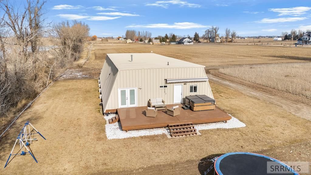 Image 37 of property listing at 2799 S 3000 W, Rexburg, ID 83440