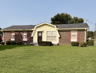 125 S Electra St, Gallatin, TN 37066