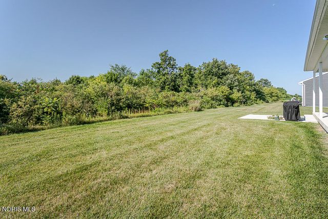9851 Saugatuck Drive, Sylvania, OH 43560
