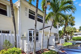 2599 NE 15th Street, Pompano Beach, FL 33062