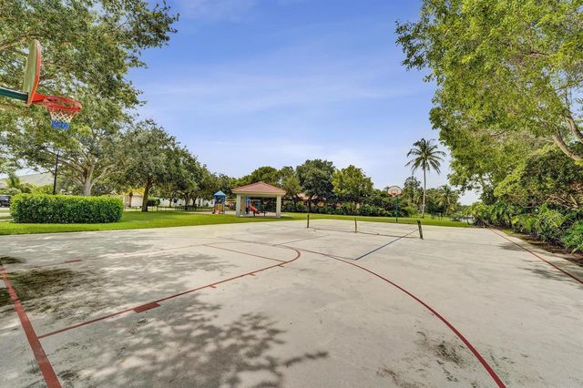13027 SW 41st Street, Davie, FL 33330