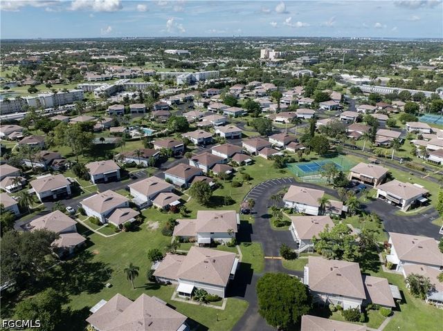 3277 Royal Canadian TRCE 3, Fort Myers, FL 33907
