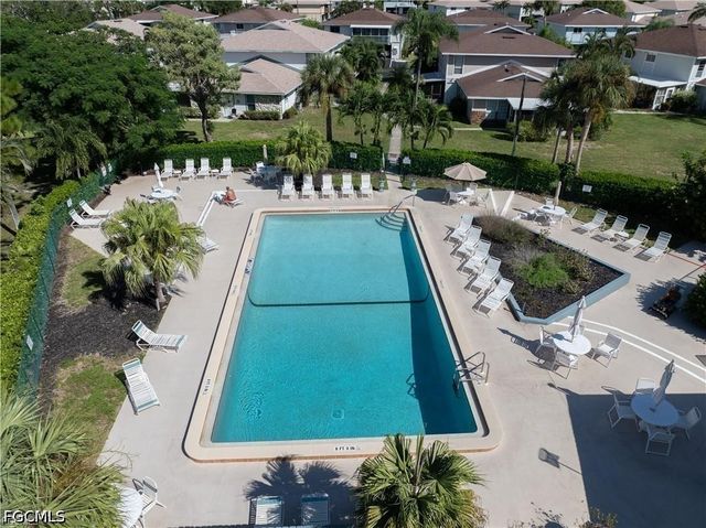 3277 Royal Canadian TRCE 3, Fort Myers, FL 33907