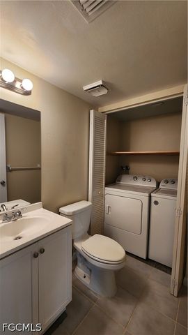 3277 Royal Canadian TRCE 3, Fort Myers, FL 33907