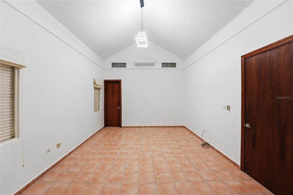 Image 15 of property listing at 182 DORADO BEACH EAST, Dorado, PR 00646