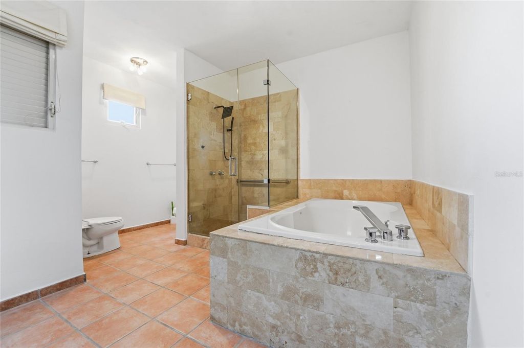 Image 17 of property listing at 182 DORADO BEACH EAST, Dorado, PR 00646