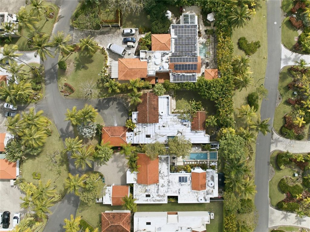 Image 25 of property listing at 182 DORADO BEACH EAST, Dorado, PR 00646