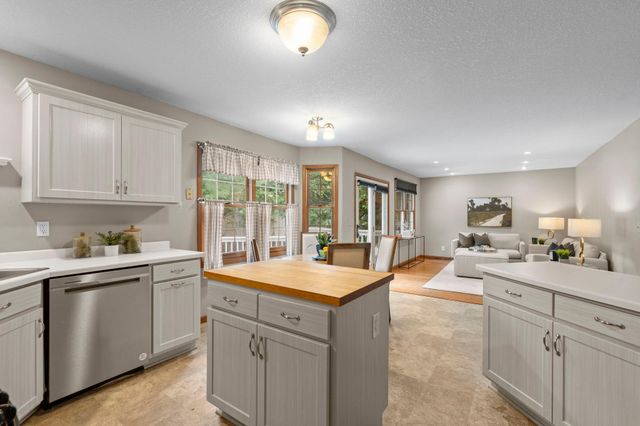 11107 Rhode Island Avenue S, Bloomington, MN 55438