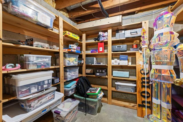 11107 Rhode Island Avenue S, Bloomington, MN 55438