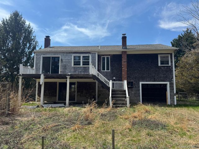 1540 N Sea Road, Southampton, NY 11968
