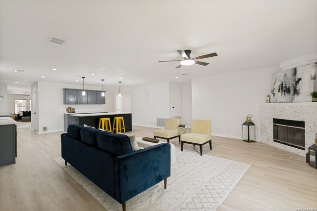 9030 MANSFIELD, San Antonio, TX 78251