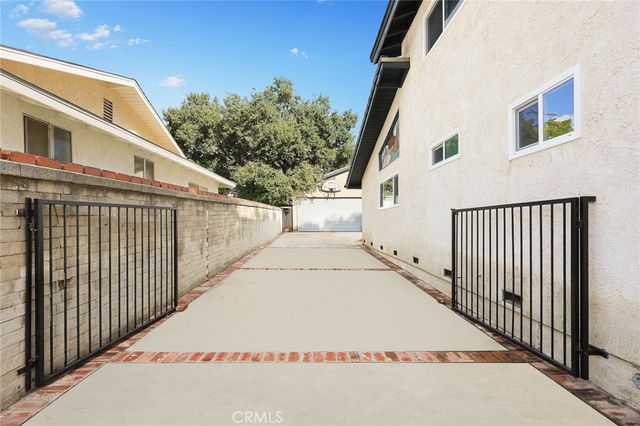 204 N Vega Street, Alhambra, CA 91801