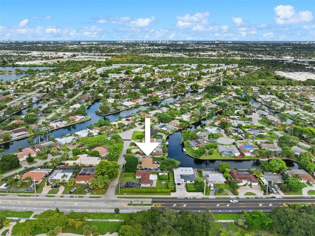 2010 NW 35th St, Oakland Park, FL 33309