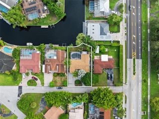 2010 NW 35th St, Oakland Park, FL 33309