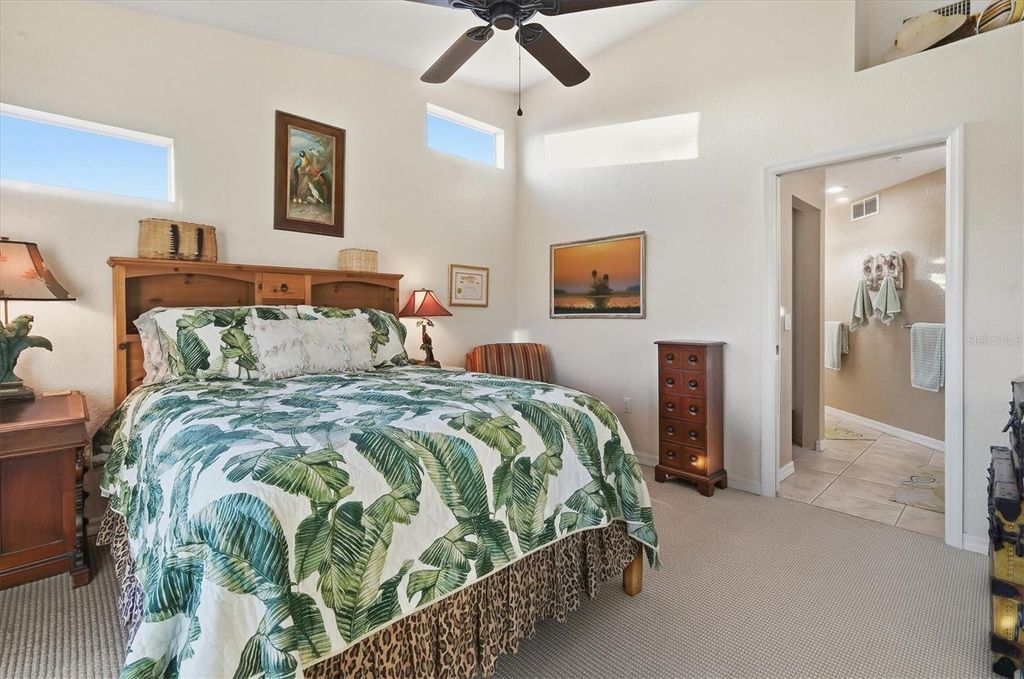 Image 21 of property listing at 7518 MARSH ORCHID CIRCLE 9-202, Bradenton, FL 34203