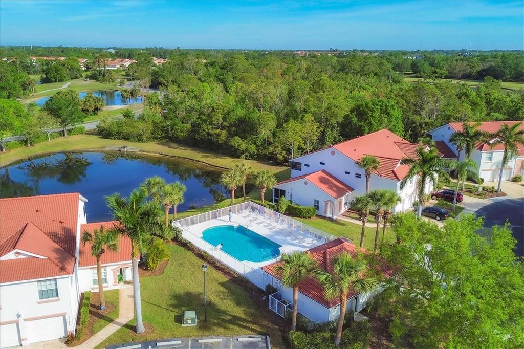 Image 29 of property listing at 7518 MARSH ORCHID CIRCLE 9-202, Bradenton, FL 34203