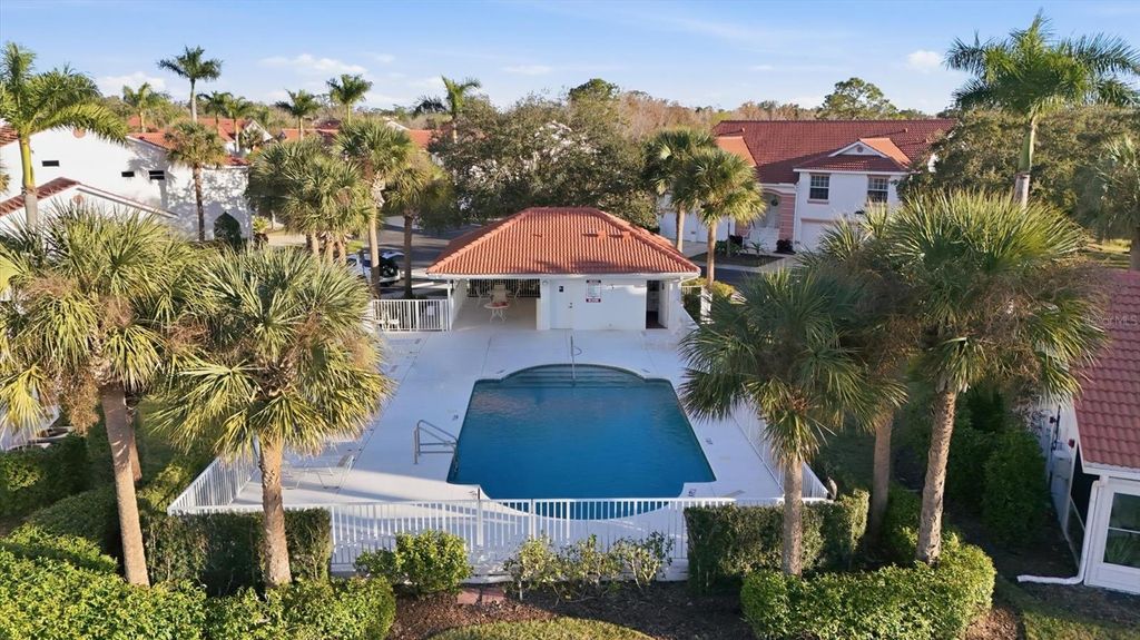 Image 30 of property listing at 7518 MARSH ORCHID CIRCLE 9-202, Bradenton, FL 34203