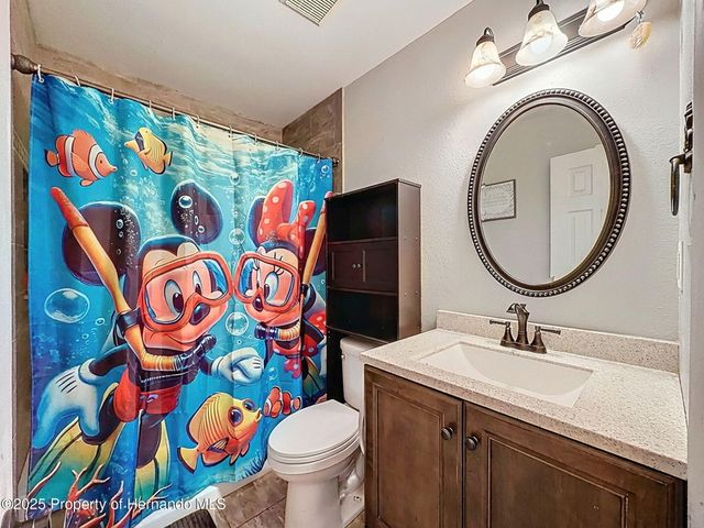 9421 Sunshine Grove Road, Brooksville, FL 34613