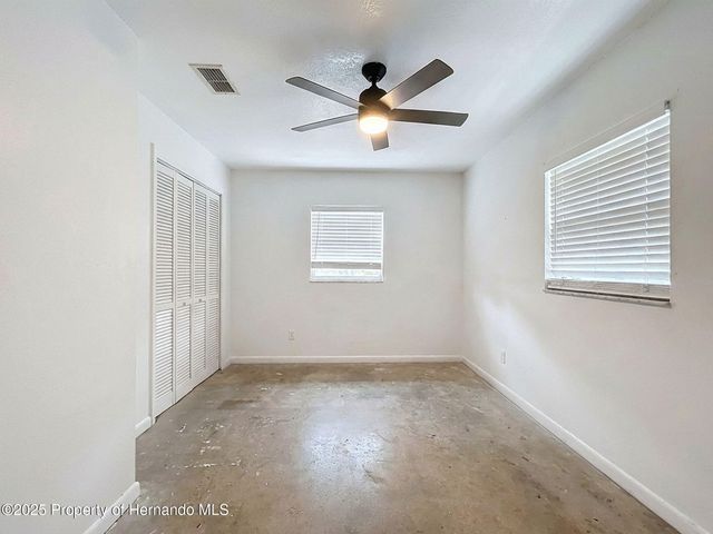 9421 Sunshine Grove Road, Brooksville, FL 34613