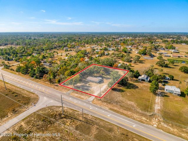 9421 Sunshine Grove Road, Brooksville, FL 34613