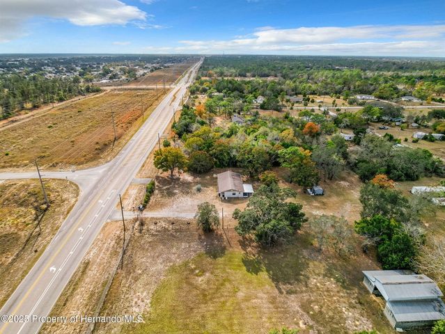 9421 Sunshine Grove Road, Brooksville, FL 34613