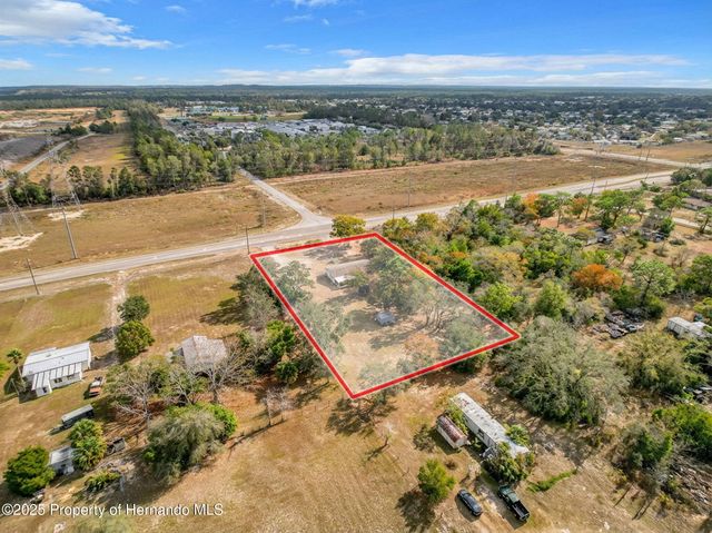 9421 Sunshine Grove Road, Brooksville, FL 34613