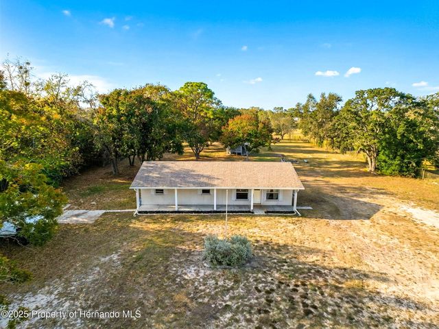 9421 Sunshine Grove Road, Brooksville, FL 34613