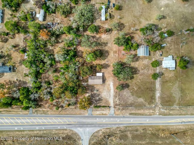 9421 Sunshine Grove Road, Brooksville, FL 34613