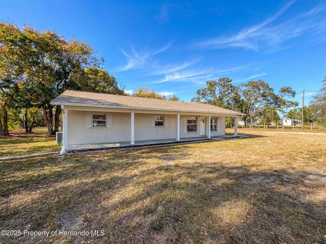 9421 Sunshine Grove Road, Brooksville, FL 34613