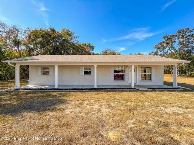 9421 Sunshine Grove Road, Brooksville, FL 34613
