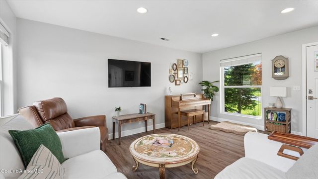 6562 N Harlans Hawk LN, Coeur D'alene, ID 83815