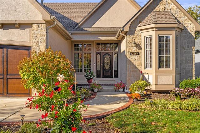 12564 Farley Street, Overland Park, KS 66213