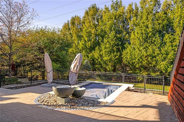 12564 Farley Street, Overland Park, KS 66213