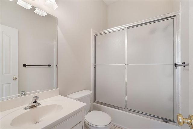 12564 Farley Street, Overland Park, KS 66213