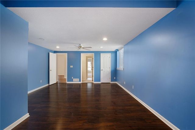 12564 Farley Street, Overland Park, KS 66213