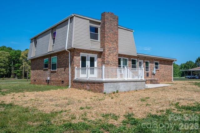 2765 S Lafayette Street, Shelby, NC 28152