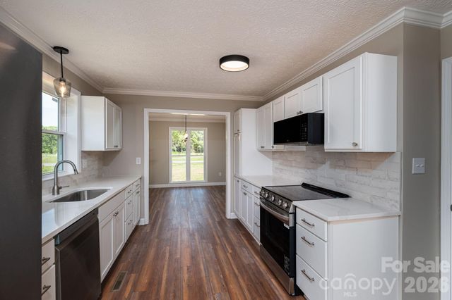 2765 S Lafayette Street, Shelby, NC 28152