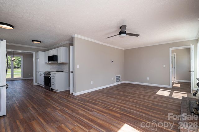 2765 S Lafayette Street, Shelby, NC 28152