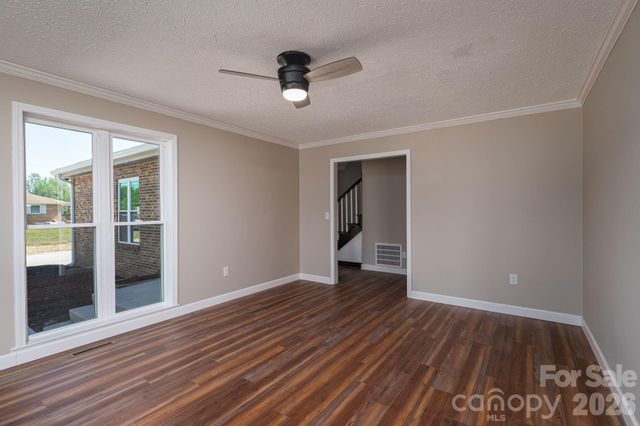2765 S Lafayette Street, Shelby, NC 28152