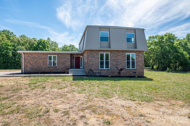 2765 S Lafayette Street, Shelby, NC 28152