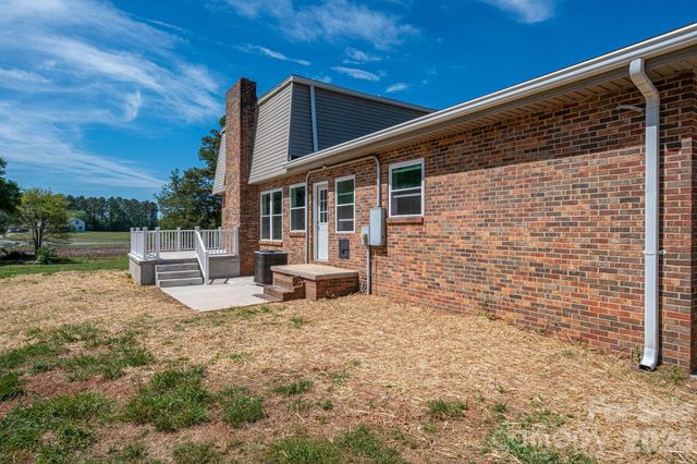 2765 S Lafayette Street, Shelby, NC 28152