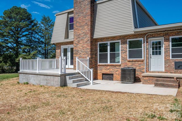 2765 S Lafayette Street, Shelby, NC 28152