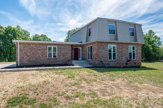 2765 S Lafayette Street, Shelby, NC 28152