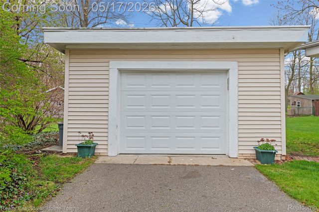 3368 Clyde Drive, Burtchville Township, MI 48059