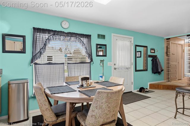 3368 Clyde Drive, Burtchville Township, MI 48059