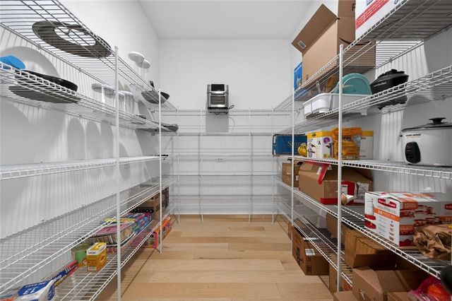 512 Cedar Crest Circle, Woodstock, GA 30188