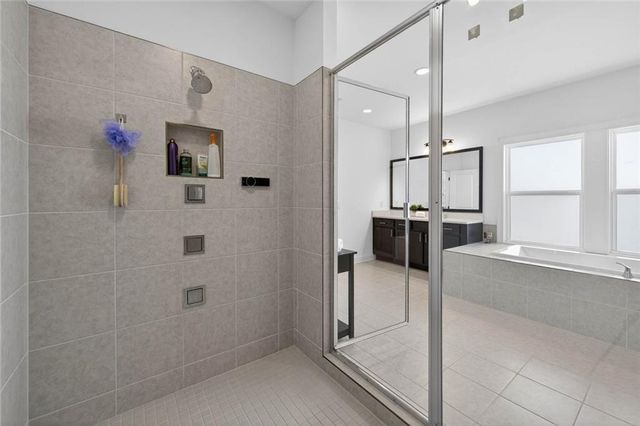 512 Cedar Crest Circle, Woodstock, GA 30188