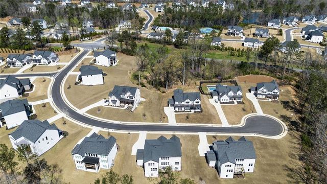 512 Cedar Crest Circle, Woodstock, GA 30188