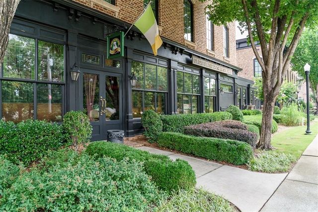 512 Cedar Crest Circle, Woodstock, GA 30188