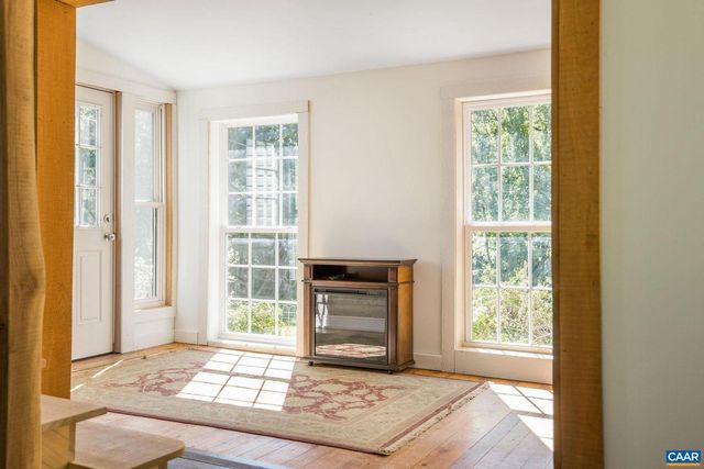 6878 CHAP PLACE LN, Crozet, VA 22932